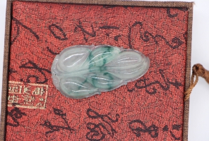 叶子吊坠